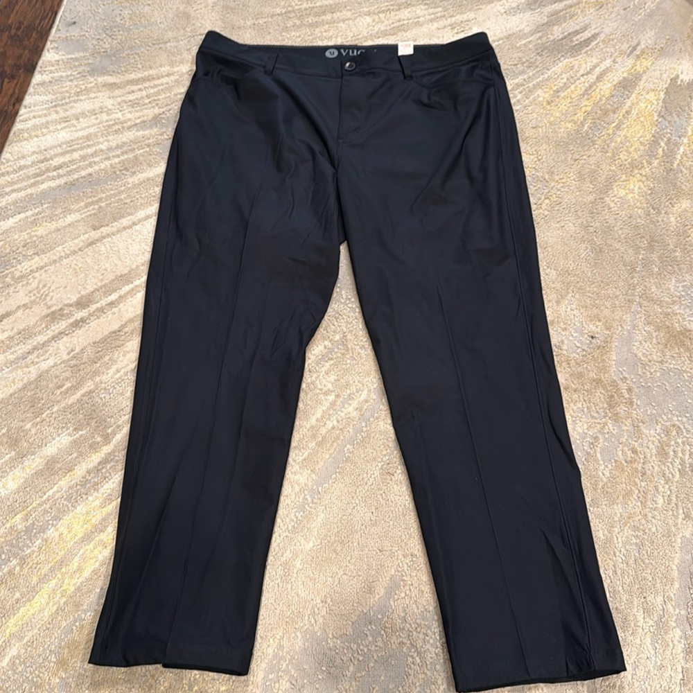 Vuori Meta Pant Men's 5-Pocket Pants black size 36 by 29  in EUC